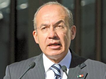 "Estremecedora ignorancia del vocero de CFE", dice Calderón sobre explicación del ciclo combinado