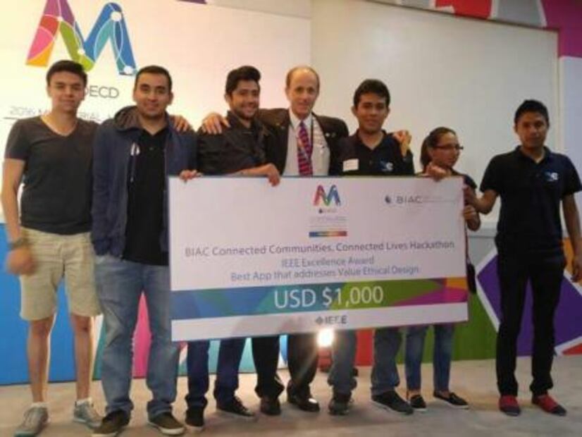 Los jóvenes que buscan llevar a México al espacio