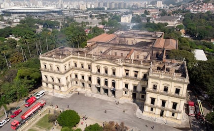 Macron brinda ayuda de expertos para reconstruir museo de Brasil