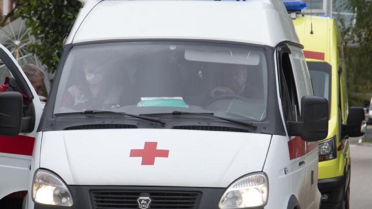 Funcionarios de Moscú dicen que algunos de los heridos por una tubería de agua que estalló sufrieron quemaduras. Foto: AP