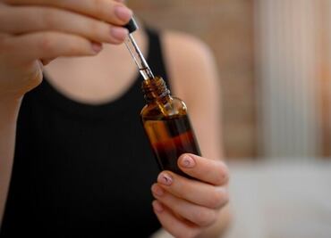 7 aceites esenciales que debes consumir después de los 50 porque cuidan la memoria, según científicos