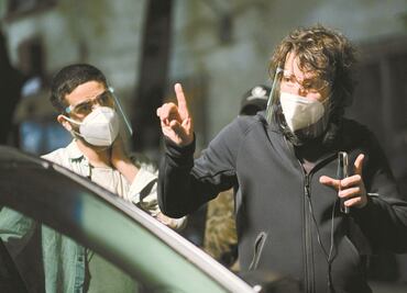 Pandemia confronta a Diego Luna