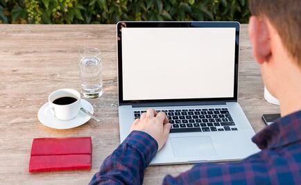 Pide Coparmex a empresarios permitir a trabajadores laborar desde casa