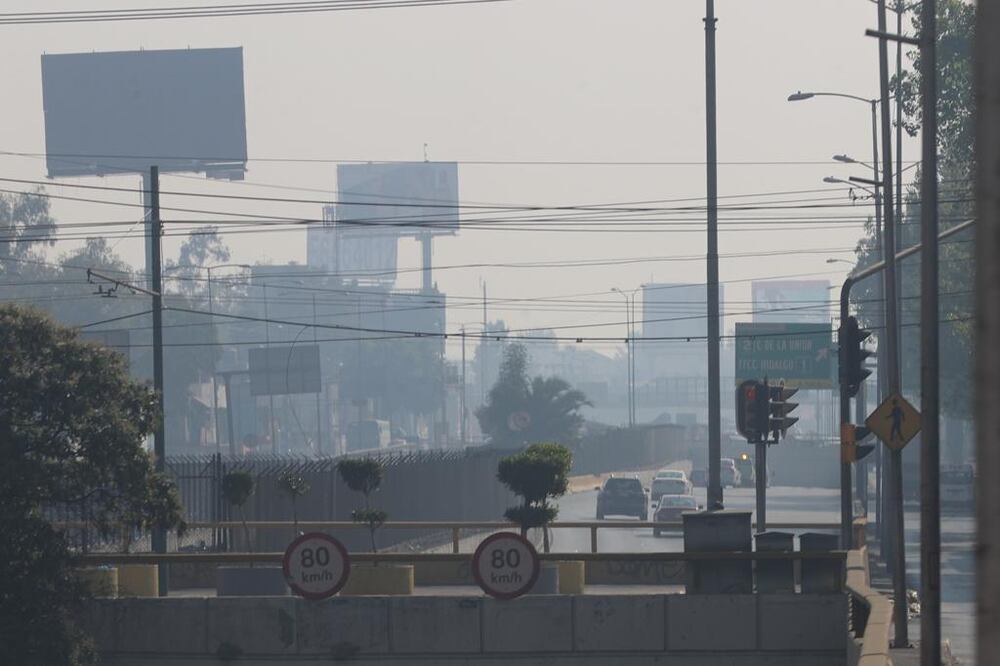 Ayer se registraron niveles altos de contaminación en el Valle de México. Foto: Lucía Godínez