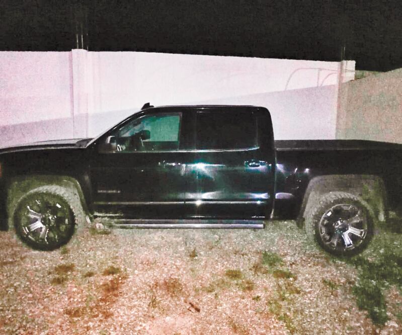 La policía detectó la camioneta a la altura de la comunidad de El Oro, Ixmiquilpan, Hidalgo, a la cual tuvieron que perseguir. Foto/DINORATH MORA. EL UNIVERSAL