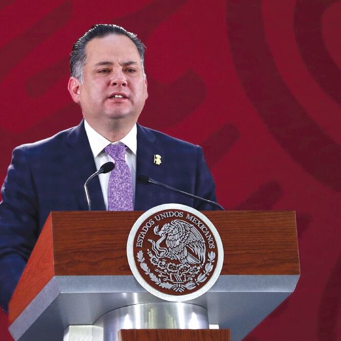 El responsable de la Unidad de Inteligencia Financiera de Hacienda, Santiago Nieto, dijo que el primo-hermano de la cónyuge del titular de la CRE, Guillermo García Alcocer, obtuvo ingresos equivalentes a 9.83 millones de pesos en el periodo 2016-2017. 