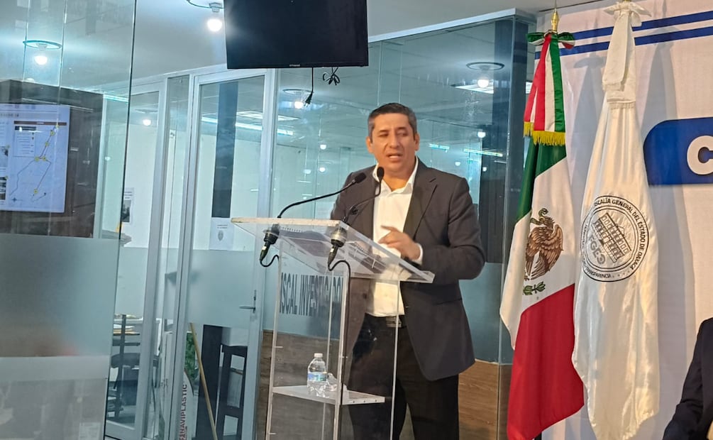 El edil Vilgaid López, miembros del Cabildo municipal e integrantes de su familia trataron de impedir cateos, reveló el Fiscal de Oaxaca, Bernardo Rodríguez Alamilla (en la imagen). | Foto: Juan Carlos Zavala.