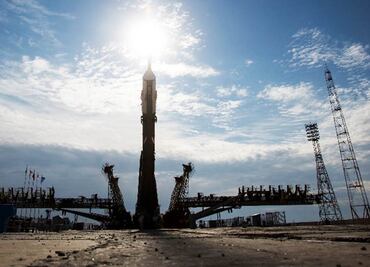 Hallan defecto en cohete que pondrá a nave en órbita