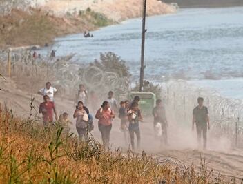 EU expulsa a más de 145 mil migrantes en 3 meses