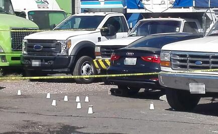 Asesinan a tiros a hombre a bordo de Audi en Iztapalapa