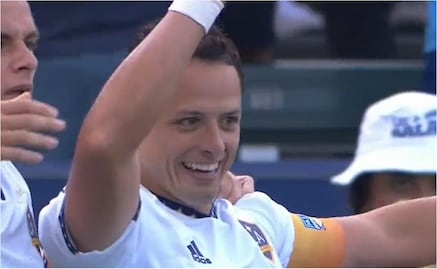Chicharito Hernández marcó en la MLS y llegó a 200 goles en su carrera