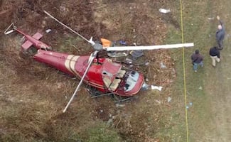 VIDEO: Choque de 2 helicópteros deja un muerto y un herido en los Hammonton, Nueva Jersey; autoridades investigan 