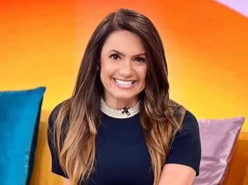 Penélope Menchaca tiene el minivestido verde perfecto para el calor