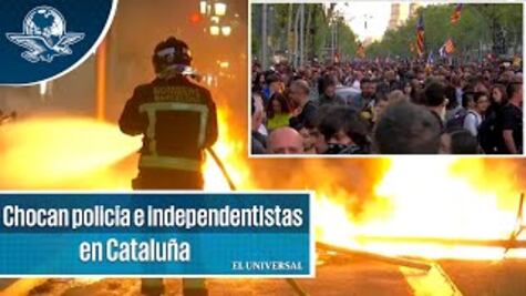 Se enfrentan policía e independentistas, en segundo día de tensión en Cataluña