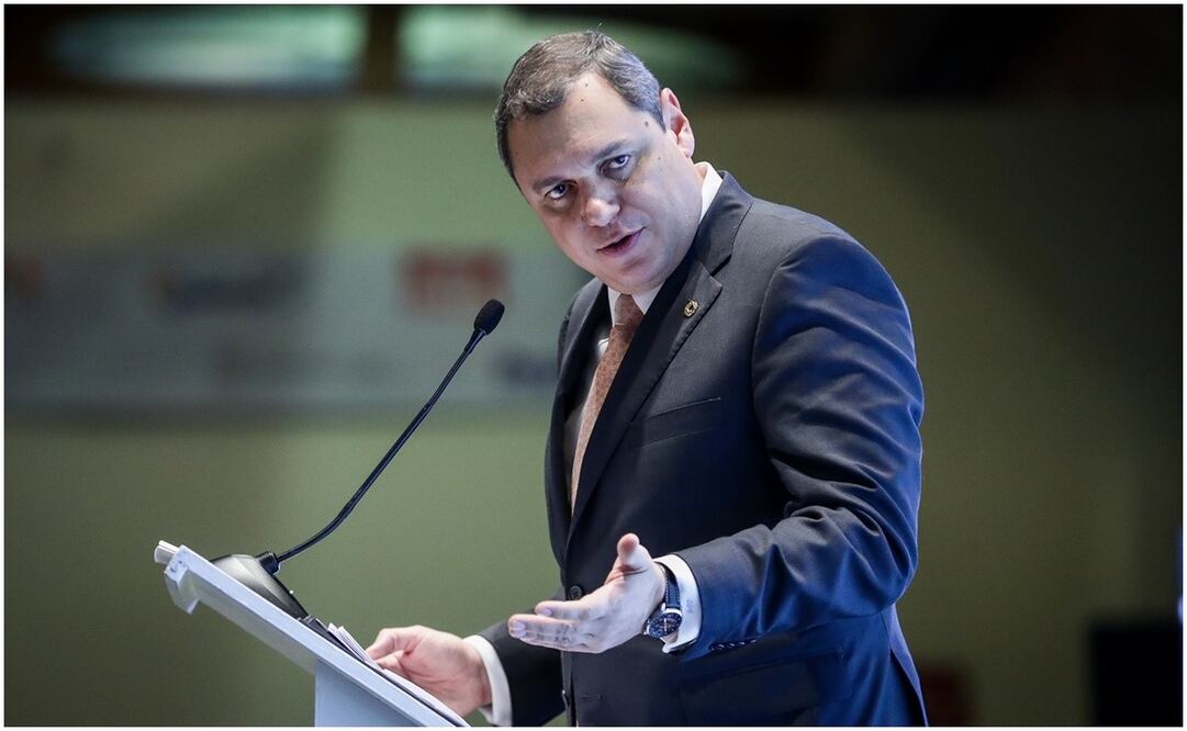 Presidente de la Canacintra, Enoch Castellanos