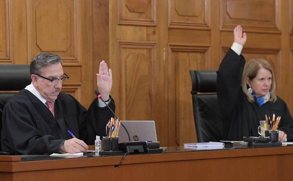 Javier Laynez Potisek, integrante de la Segunda Sala de la SCJN, durante la sesión en la que determinó que la pensión por viudez es un derecho que no debe perderse al contraer nuevas nupcias o vivir en concubinato (12 de julio 2023). Foto: SCJN/Cuartoscuro