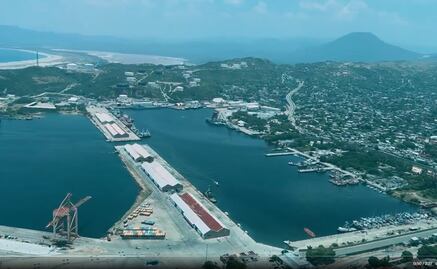 AMLO supervisa zona ferrocarrilera del Corredor Interoceánico en Oaxaca