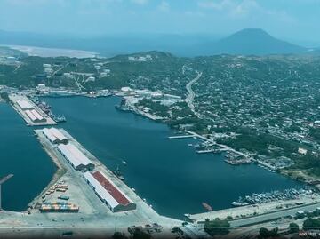 AMLO supervisa zona ferrocarrilera del Corredor Interoceánico en Oaxaca