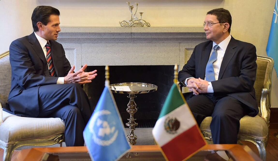 En la foto: El presidente Enrique Peña Nieto y el secretario general de la Organización Mundial de Turismo, Taleb Rifai (Presidencia de la República)