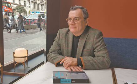 “Los términos morales puritanos rigen el presente”: Horacio Castellanos Moya