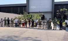 "Operativo Enjambre" en Morelos: detienen a síndica y tesorero municipal de Amacuzac; están acusados extorsión agravada