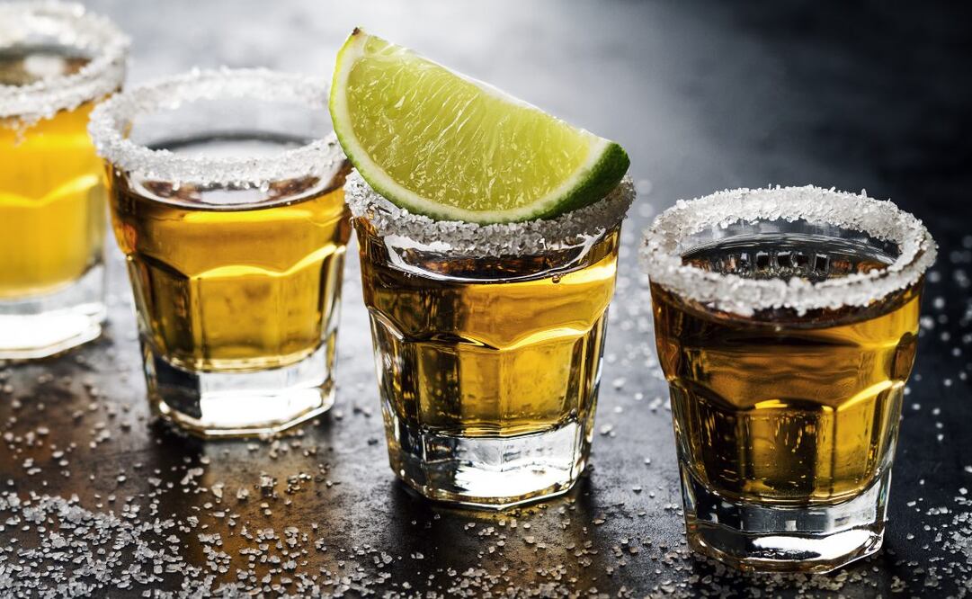 Hay cantantes, músicos, actrices y actores que se enamoraron del tequila y decidieron hacer su propia marca. Foto: Freepik