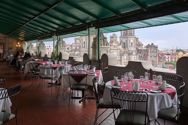 Andrea Bocelli: costo de una suite o terraza con vista al Zócalo