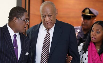 Bill Cosby llega a corte de EU para su primer juicio por abuso sexual
