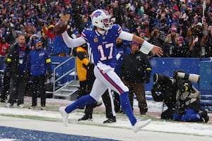 Bills superan a Bengals con cuatro touchdowns de Josh Allen