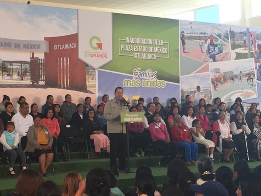 Inauguración de la Plaza Estado de México, en Ixtlahuaca (Foto: @ArmandoMendezGu)