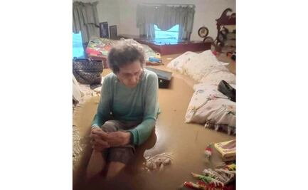 Salvan a abuelita de 98 años de inundación en Estados Unidos gracias a una foto viral