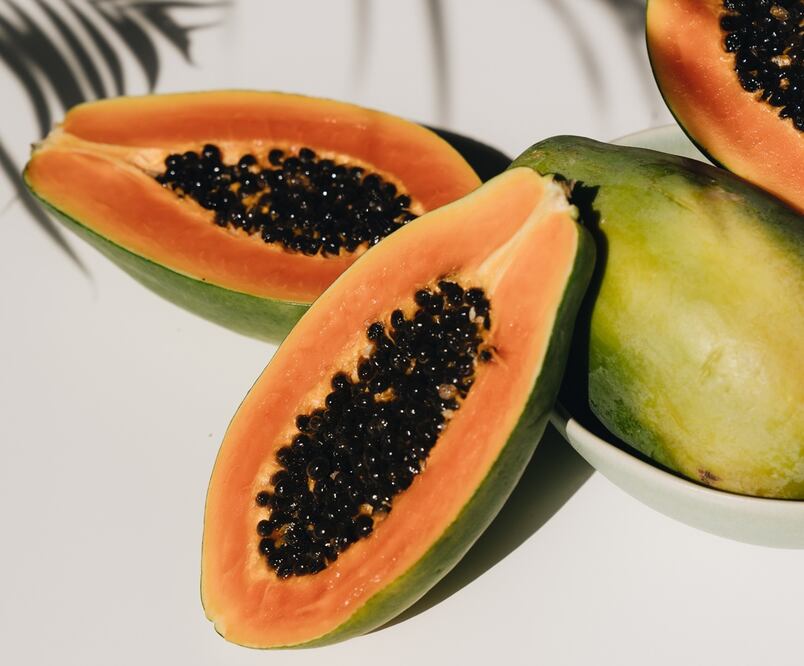 Utiliza las mascarillas de papaya y mejora el aspecto de tu pelo y de tu piel / Foto: Unsplash