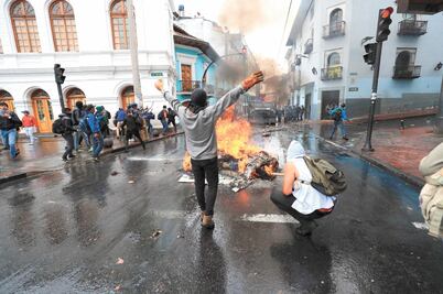 Transportistas toman Ecuador