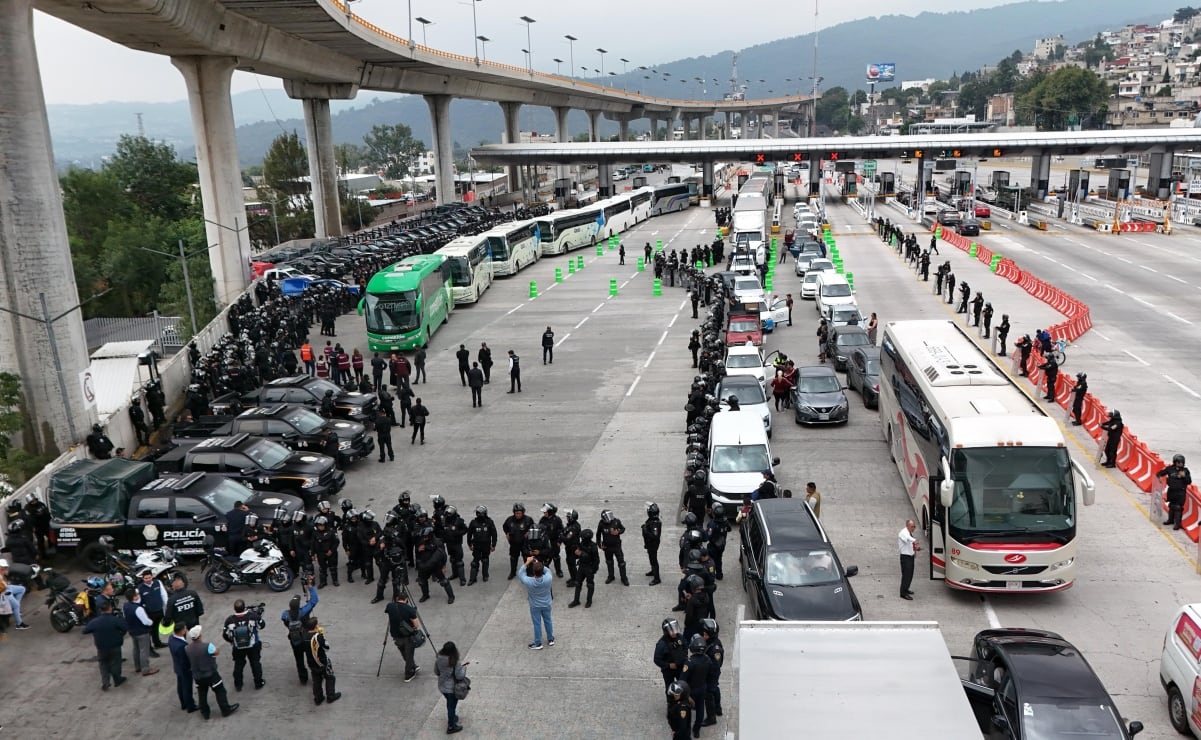 CNTE se dirige a caseta Tlalpan para exigir liberación de los padres de  Ayotzinapa; sigue aquí el minuto a minuto | El Universal