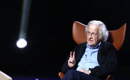 Chomsky alerta sobre los problemas del mundo en la Ciudad de las Ideas