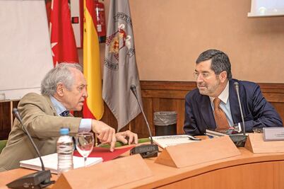 Cuestiona De la Fuente el futuro de los nacionalismos 