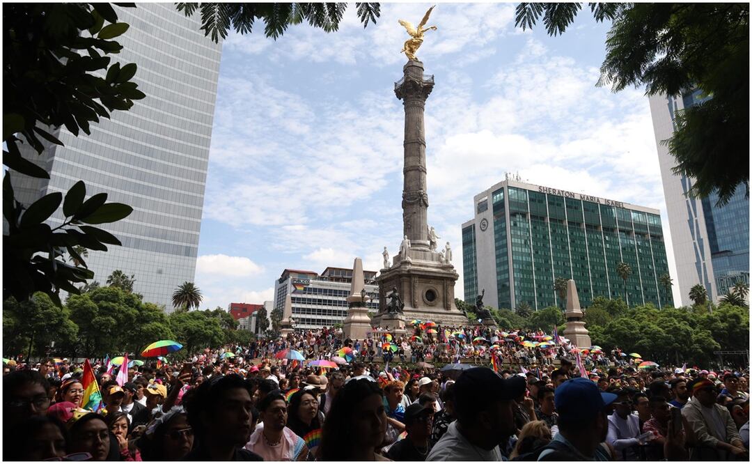 La marcha en la CDMX inicia en el Ángel de la Independencia con rumbo al Zócalo capitalino. Foto: Yaretzy M. Osnaya / EL UNIVERSAL