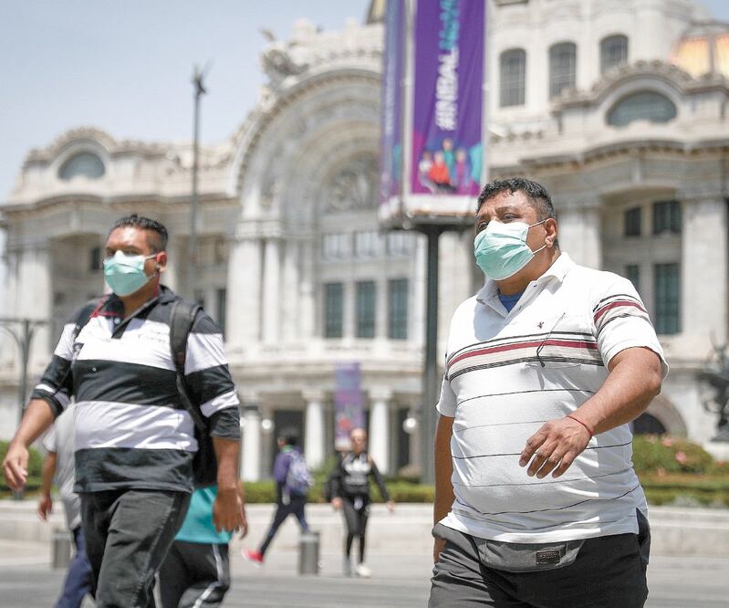 Los cubrebocas deben utilizarse sólo en situaciones de reunión, si alguien sale a un sitio y puede estar en un supermercado, en el Metro o camión. EL UNIVERSAL