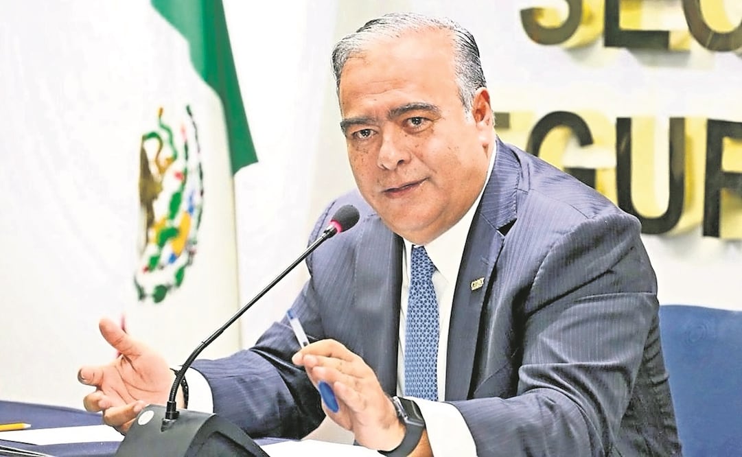 Raymundo Collins obtuvo un amparo para evitar ser detenido por delito de uso ilegal de facultades al frente del Invi. Foto: ARCHIVO EL UNIVERSAL