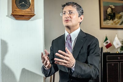 Funcionaria que consumió caviar ya no está en la SFP