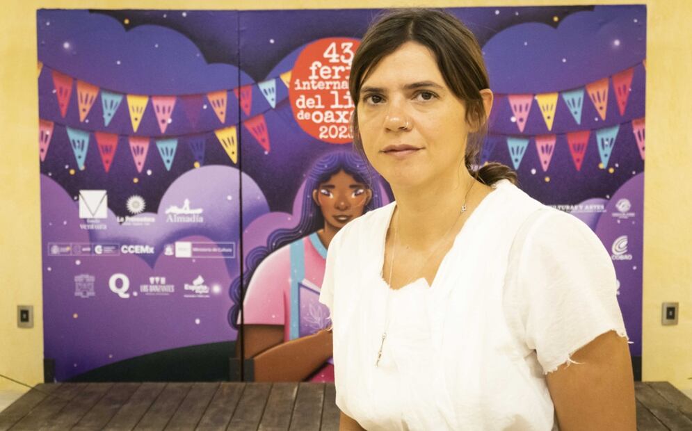 La escritora Valeria Luiselli se presentó en  la Feria Internacional del Libro de Oaxaca (FILO) para dictar la cátedra del Premio Aura Estrada.
Foto: EL UNIVERSAL / Mario Arturo Martínez