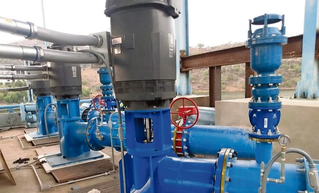 Se instalaron nuevos equipos de bombeo en la planta. Foto: Tomada Twitter