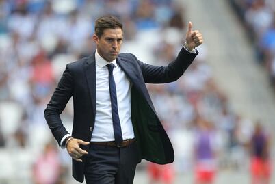 Diego Alonso, opción para ser el DT de Chivas