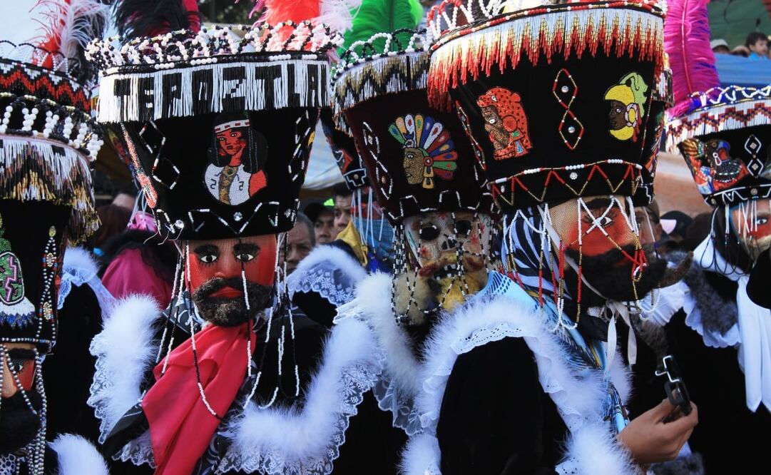Los chinelos son el personaje representativo del Carnaval de Tepoztlán. Foto: Archivo EL UNIVERSAL