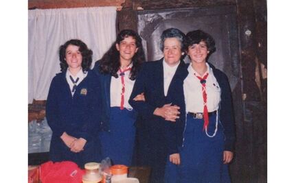 Rememora Margarita Zavala etapa como niña "scout"