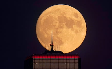 NASA: Aún no se sabe si el agua de la Luna puede usarse
