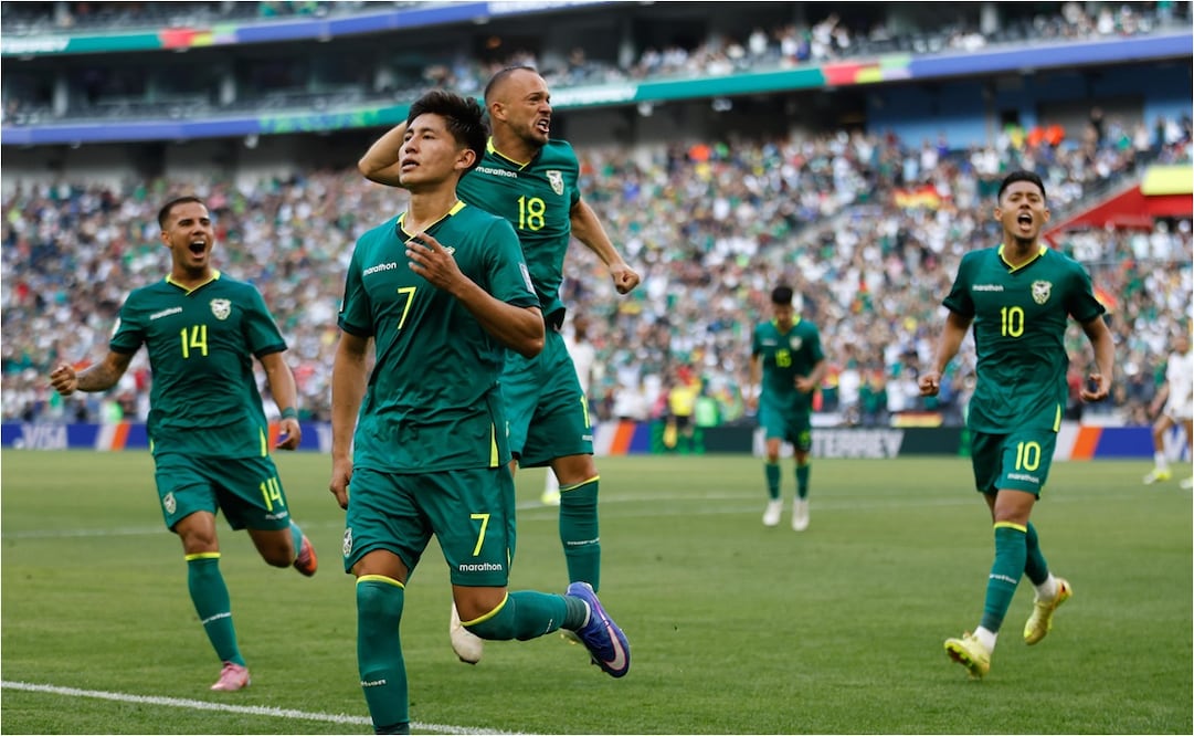 FOTO: Bolivia supera a Surinam y se ilusiona con la Copa del Mundo - DIEGO SIMÓN SÁNCHEZ/ EL UNIVERSAL