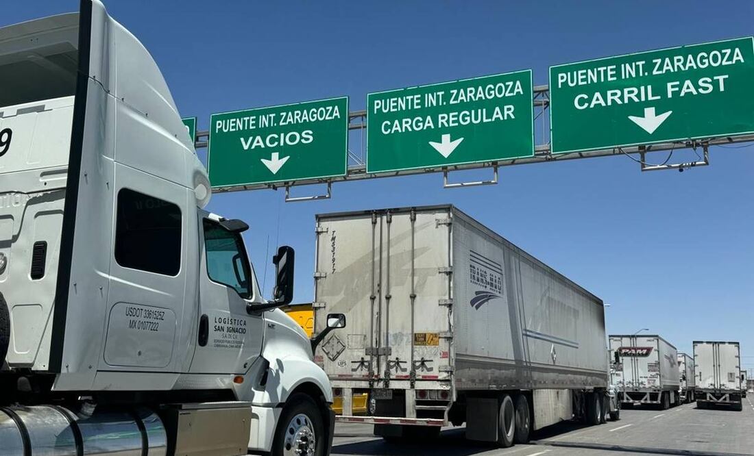 De nueva cuenta los cruces de mercancías de Ciudad Juárez, Chihuahua a los Estados Unidos, se vieron repletos de filas. Foto: Paola Gamboa - EL UNIVERSAL
