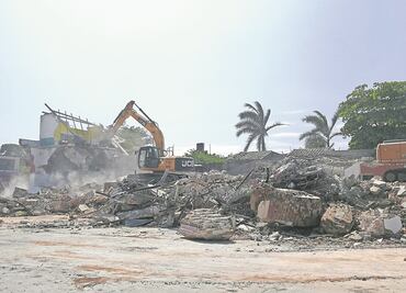 Comienza demolición del Palacio Municipal de Asunción Ixtaltepec
