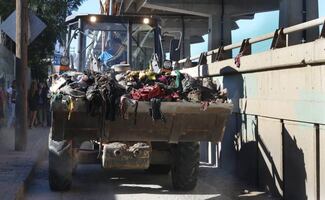 Avanza “Tijuana: Ciudad Limpia” con limpieza masiva; retiran azolve y una tonelada de basura